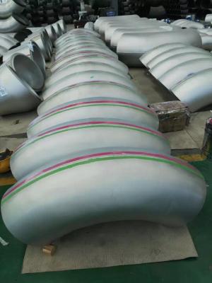 Réducteur soudé bout à bout croisé soudé bout à bout à hautes températures soudé par WP22 de garnitures de tuyau d'acier WP11
