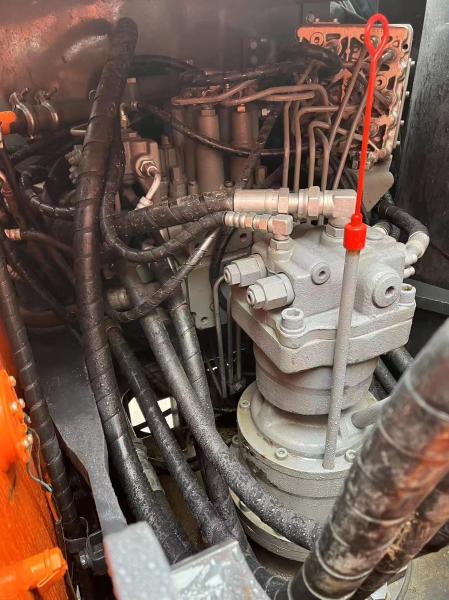 Excavatrice Hitachi Zx 130 d'occasion haute performance, capacité godet 0,8 m3