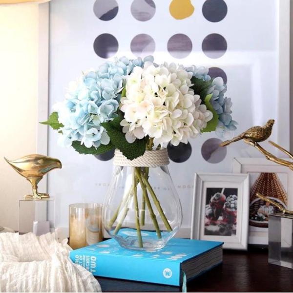 Simple Modern Clear Glass and Rope Glass Vase