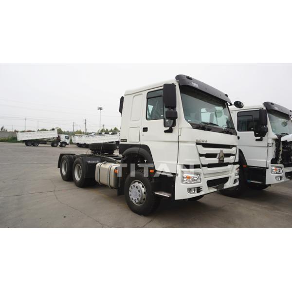 Low price Sinotruk 6X4 tractor HOWO truck head for sale in Africa