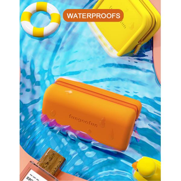 Fashionable Silicone Brush Holder Makeup Bag with Modern Design Style and Custom Logo