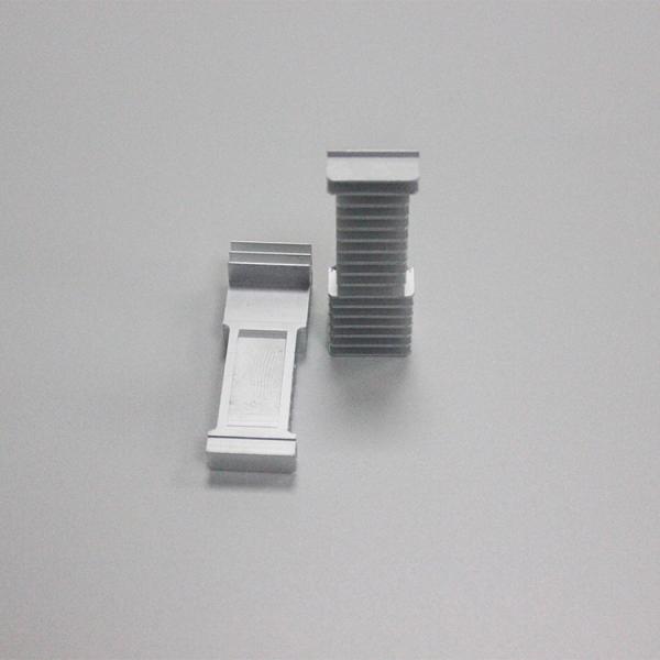 Промышленный серебряный алюминиевый теплоотвод штранг-прессования крепко анодируя