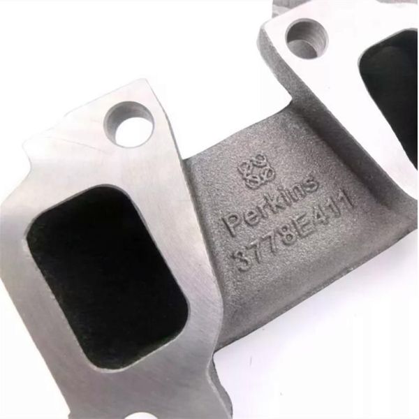 3778e411 371-6116 Exhaust Manifold Full Tilt Manifold For Perkins 1104D-44t 1104D-44ta 1104c-44t