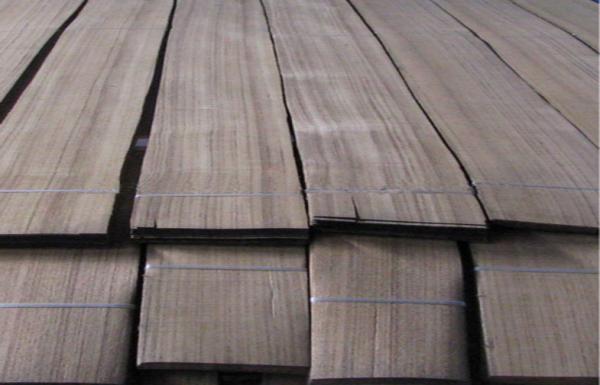 Folheado cortado amarelo 0.5mm naturais da teca para pavimentar