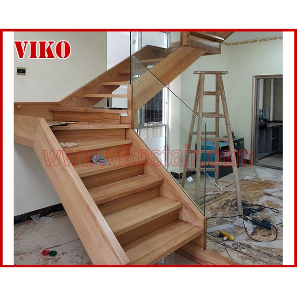 Solid Wood Staircase VK64S Tread American Oak ,Railing tempered glass, Handrail b eech Stringer,carbon