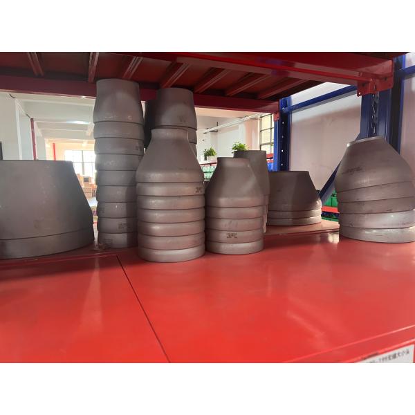 Raccords à souder bout à bout en acier inoxydable DN15-DN1000 SS Réducteur Concentrique