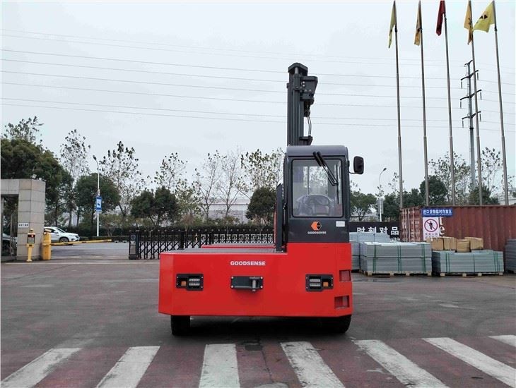 12 Ton Diesel Forklift Sideloader Telescopic Big Diesel Forklift High Safety