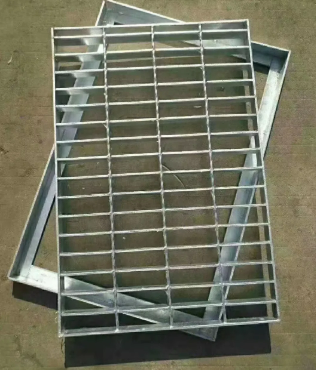 Stainless Floor Trench Drain Cover Floor Grate Drainage Steel Grating Channel Drain for Plaza
