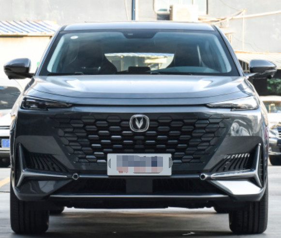 CHANGAN UNI-K   2021 2.0T делюкс место среднее SUV двери 5 версии 5