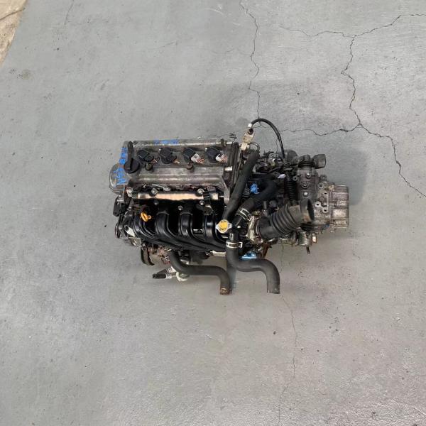 Jeep 4 cilindros Nissan 1NZU Sed Usado Motor de gasolina Capacidad a confirmar