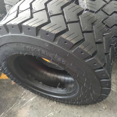 Solid Industrial Forklift Tires 40x12.5-20 Puncture Resistant