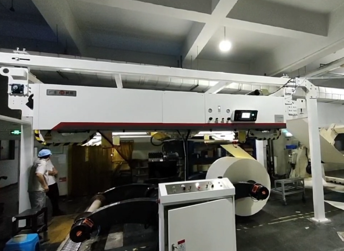 Automatic Corrugated Paper Roll Splicer 300m/Min PLC With Touchscreen Interface