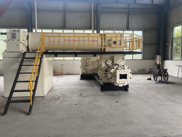 Dente de Clay Brick Forming Machine Mixing da extrusora do vácuo do aço carbono de EV60A