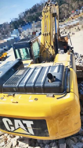 Large Second-Hand Excavator Caterpillar 340 Is Low Price and Durable