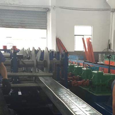 Ceiling Roofing Structure Aluminum Cable Trunking / Cable Tray Making Machine