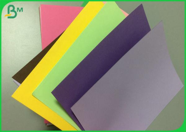 Folha colorida amarela verde 200gsm 230gsm do papel de ligação do rosa para a impressão normal