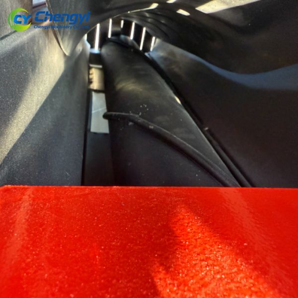 Iron Body Corn Thresher With Blower Maize Processing Machine High Efficiency Cleaning Use