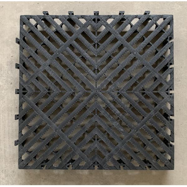 50x50x5.0cm Plastic Garage Flooring Mats for Carwash Workshop Industrial Design Style