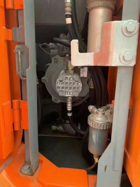 13200KG Em bom estado Usado Hitachi ZX135US Com 0,19-0,66m3 Capacidade de balde