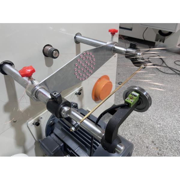 Torsión automática del alambre del PLC de la máquina de encalladura del cable de alta velocidad de 500m m