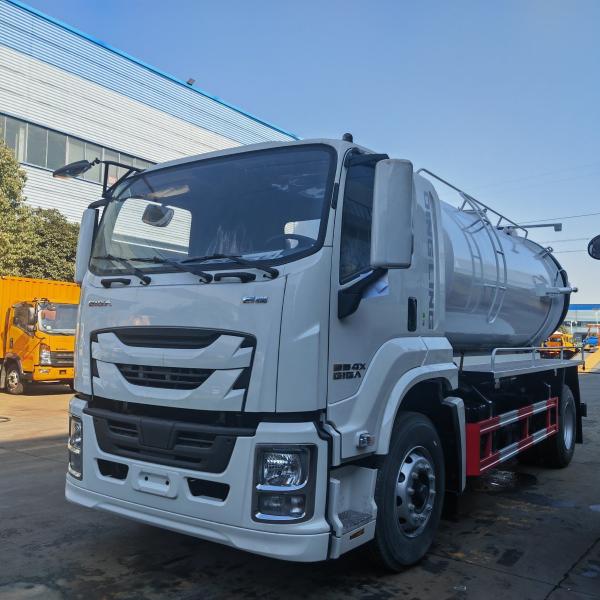 ISUZU Sewage Suction Truck 15000L Vacuum Sewage Tanker Truck For Industrial Waste