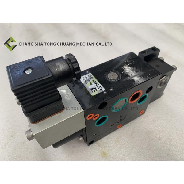 La couche de soupape multiple du chariot de pompe à béton cadre 32O 40/40/EA2-G24 1010302607