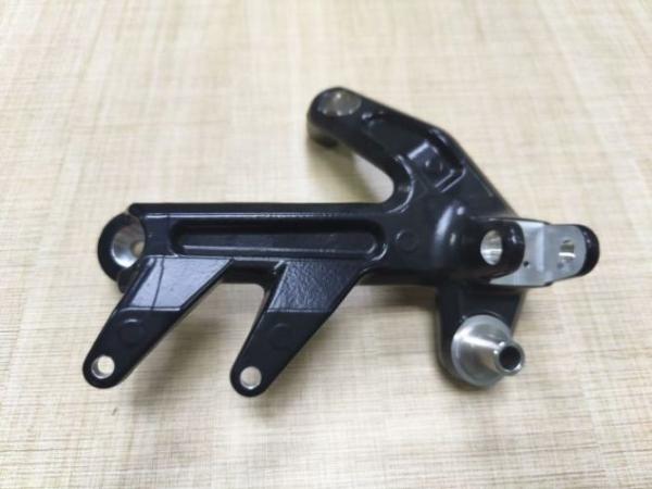 Aluminum Gravity Die Casting A356 Motorcycle Parts 30K Sandblasting Powder Coating