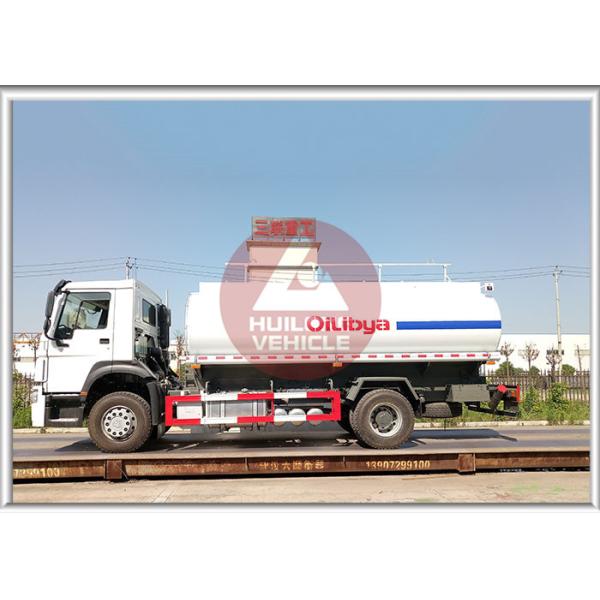 Low Exhaust Fuel Oil Truck 16000l Eco - Friendly Low Emission Air Pollution