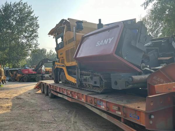 Turbocharged Used Paving Machine Sany DTU95C Six Cylinder Engine with Water Cooled