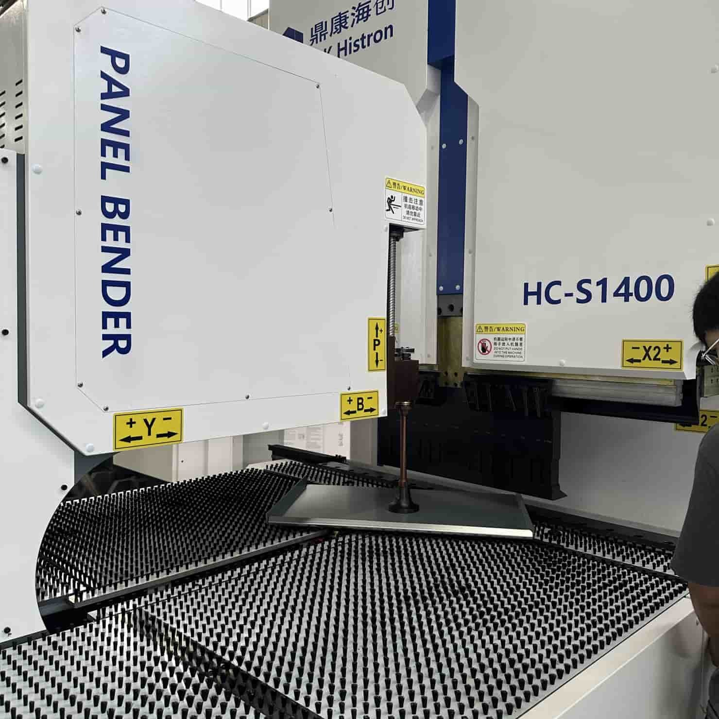 Industrial Fully Automated CNC Bending Machine with ±0.1mm Precision and 0° to 180° Bending Angle