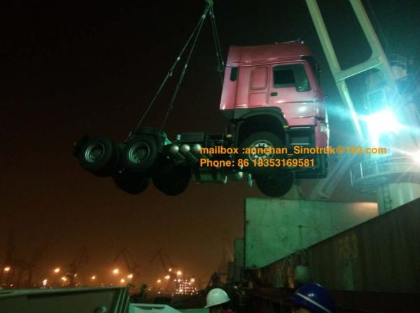 Condução à direita dos dorminhocos 6x4 371hp do caminhão 3 do trator de Sinotruk Howo7 da cabine Hw79
