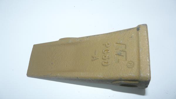 201-70-24140 Excavator Bucket Teeth Standard Replacement Bucket Teeth For Komatsu 60 Style Machine