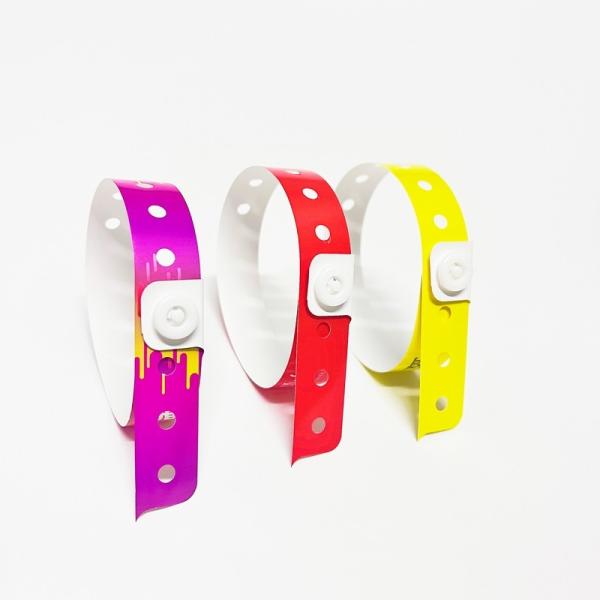 Custom Promotion Waterproof Vinyl PVC Wristbands L Shape One Layer PVC Waterproof Colorful Paper Wristband