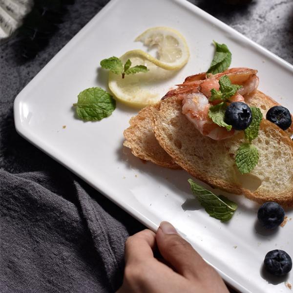 Plain Hotel A Grade Porcelain Plates Durable Heat Resistant White Porcelain Dishes