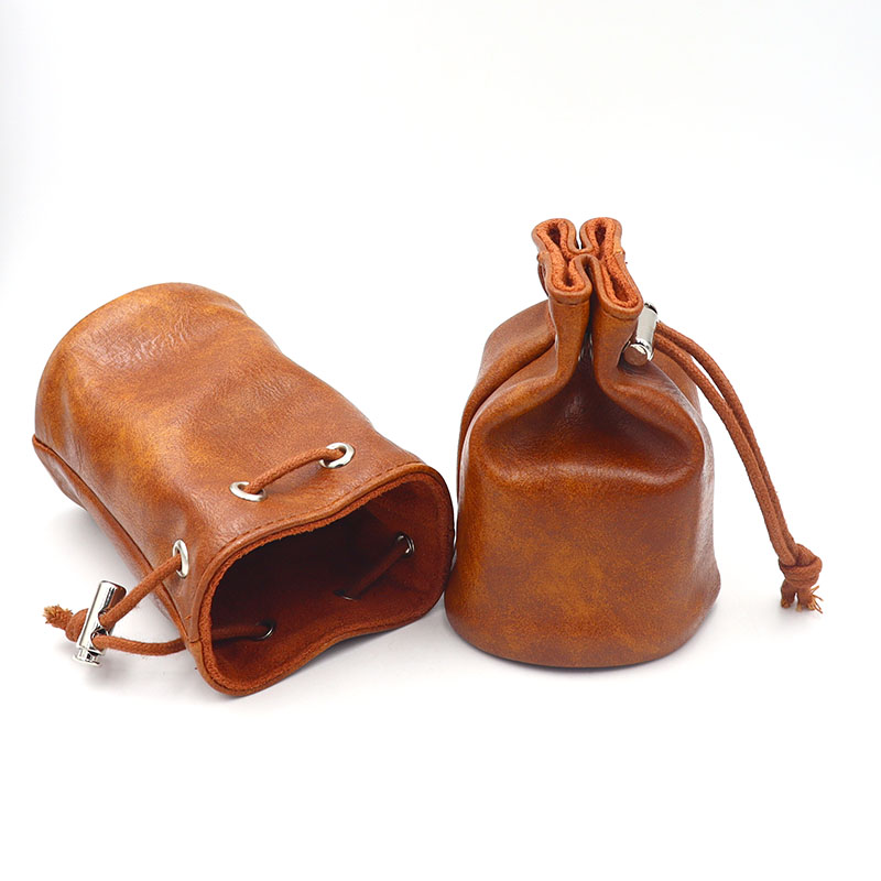 Large Custom Logo Cowhide Dice Bag 7.5*11cm Portable DnD Dice Cup for Dungeons and Dragons