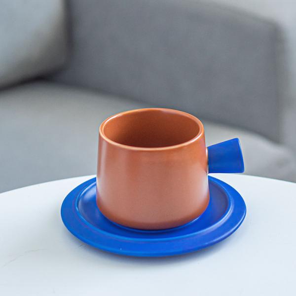 320 мл объемная фарфоровая чайная кружка керамическая чашка для кофе и тарелка набор Klein синие чашки