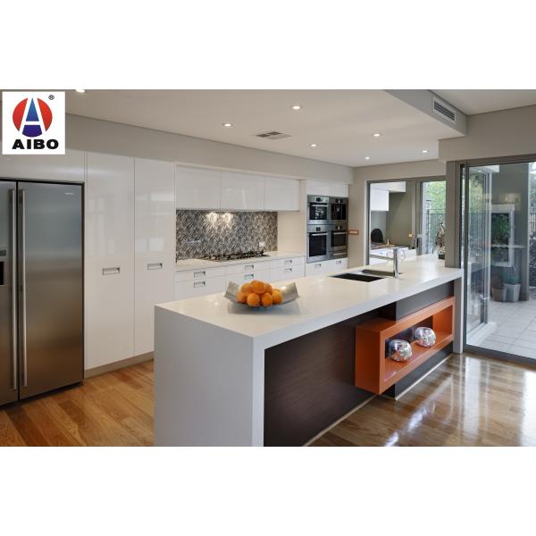 Heat Resistance White Quartz Stone Engineered Stone Slabs For Countertop