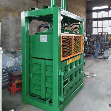 100-300 Tons Hydraulic Scrap Baling Machine Coolant Recovery System Wear Resistant Chamber