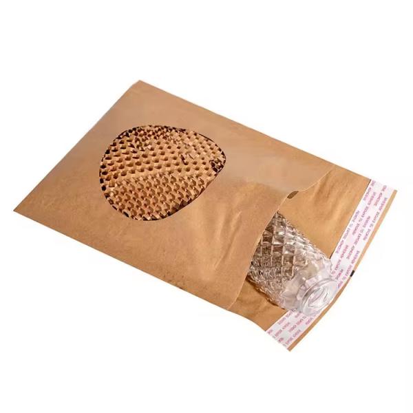 Waterproof Honeycomb Paper Mailer Crush Resistant With Protective Padding