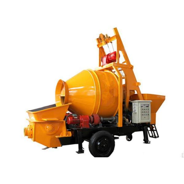 30m3 / H Mobile Concrete Mixer With Pump And 600 L Hopper Capacity