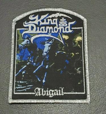 Custom Size Woven Cloth Badges Pantone Color Metllic Color Paper Coating Attachment