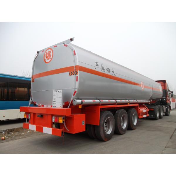 45000 Liters 3 Axle Fuel Delivery Tank Truck , Oil Tanker Truck Carbon Steel