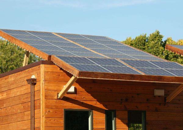 Durable Commercial Mono Solar Panels 240 Voltage With Mc4 Compatible Connector