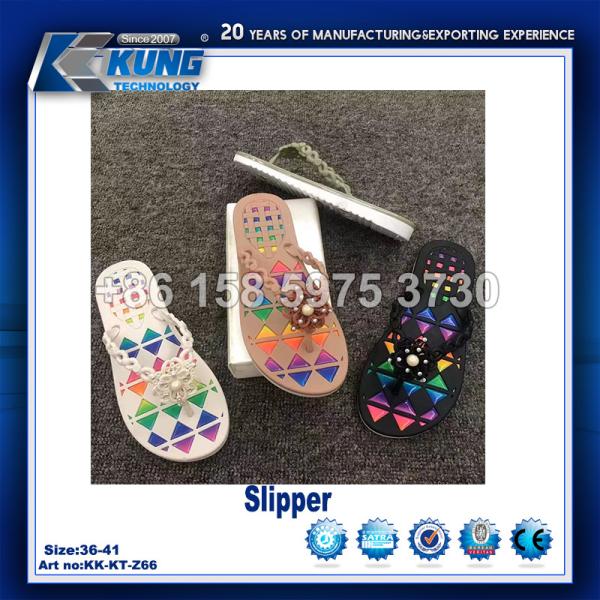 反摩耗の女性の方法スリッパ、女性のための軽量の流行のスリッパ