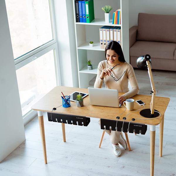 Gestion des câbles sous bureau pour les tables de bureau Dites bonjour à un espace de travail sans encombrement
