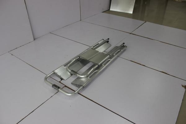 Transporte de dobramento médico 44cm brancos da maca da colher da liga de alumínio 60cm