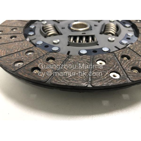 A substituição da placa de embreagem do caminhão de MAMUR para JMC 493 Euro3 TRANSITA POR CN2C15 7550BA