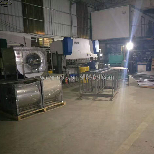 220V Industrial Car Spray Booth With Fiberglass Floor Filter And Exhaust Fan