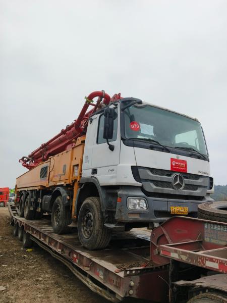 Services professionnels de réparation et d'entretien de camions à pompe à béton