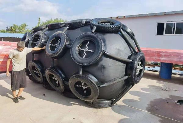Yokohama Type Pneumatic Rubber Fender Boat Marine Rubber Fender